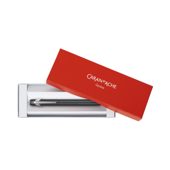 CARAN D'ACHE ΠΕΝΑ MEDIUM 849 PLUME CLASSIC ΜΑΥΡΗ