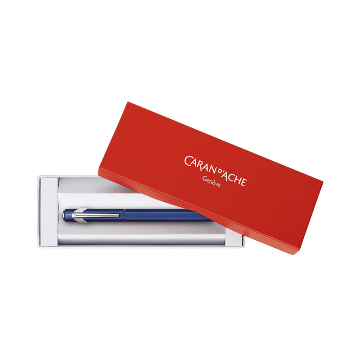 CARAN D'ACHE ΠΕΝΑ MEDIUM 849 PLUME CLASSIC ΜΠΛΕ CARAN D'ACHE ΠΕΝΑ MEDIUM 849 PLUME CLASSIC ΜΠΛΕ