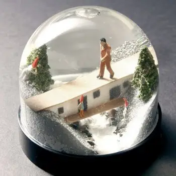  ΧΙΟΝΟΜΠΑΛΕΣ 