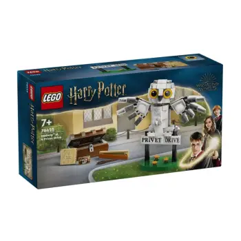 LEGO® Harry Potter™: Hedwig™ at 4 Privet Drive
