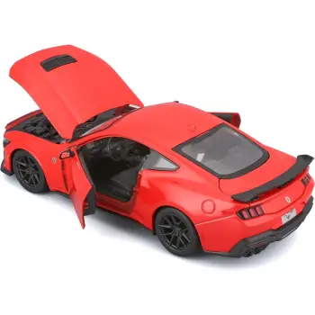 MAISTO 1:24 Ford Mustang Darkhorse 2024