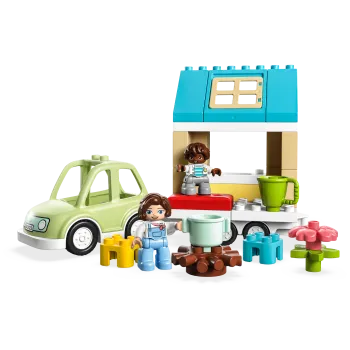 FAMILY HOUSE ON WHEELS