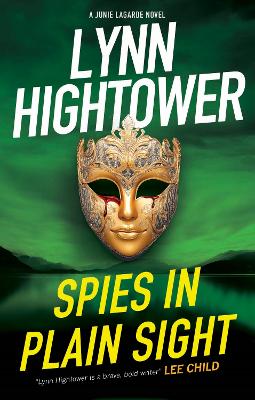 SPIES IN PLAIN SIGHT PB