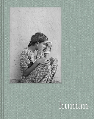 PRIX PICTET: HUMAN HC