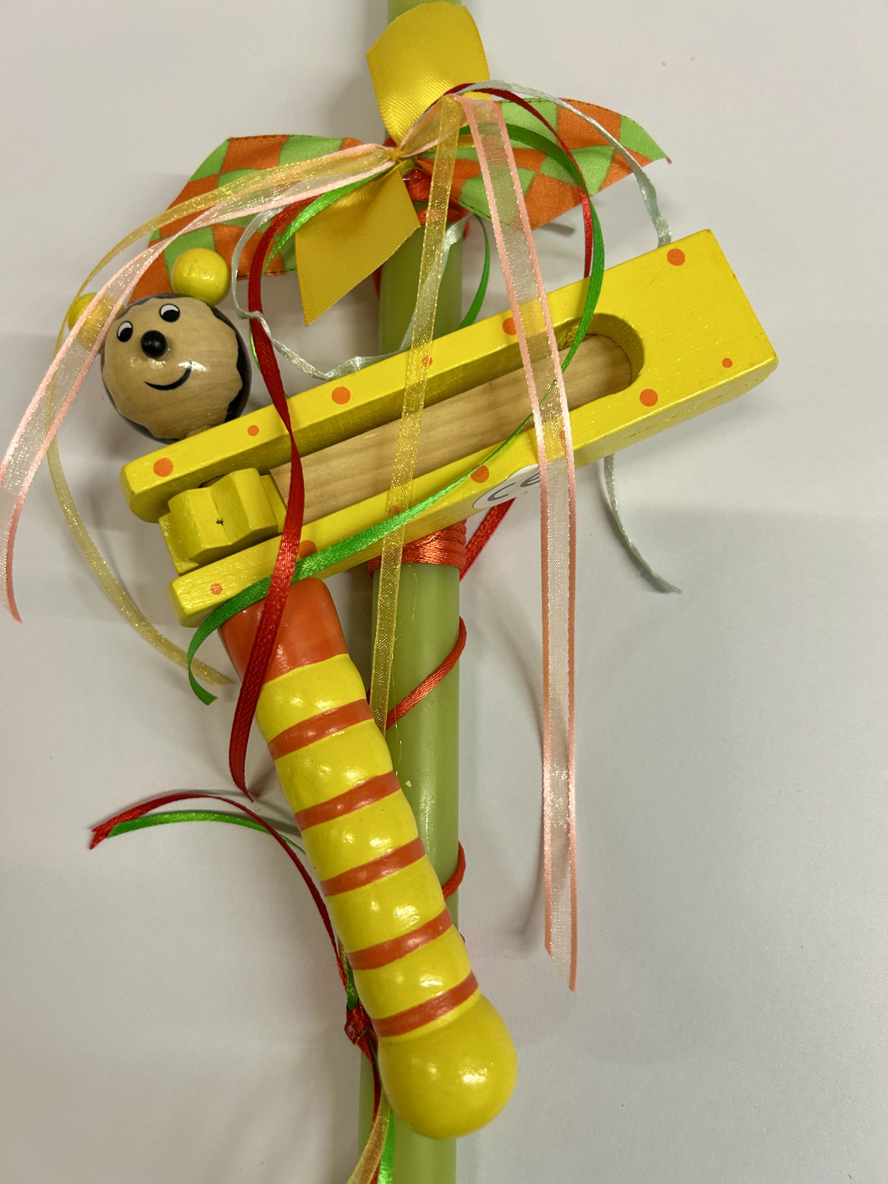 ΛΑΜΠΑΔΑ ΛΑΧΑΝΙ ΜΕ ΡΟΚΑΝΑ ΞΥΛΙΝΗ