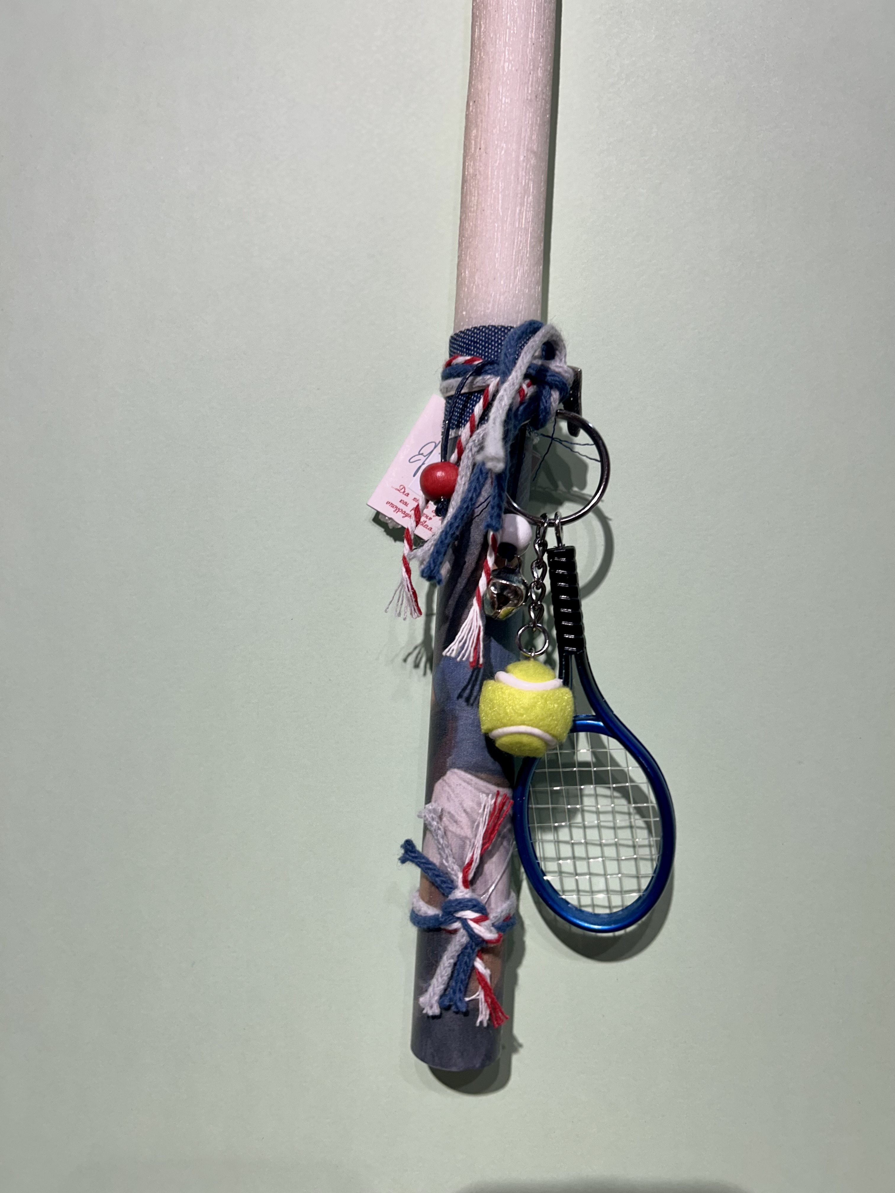 ΛΑΜΠΑΔΑ ΜΕ ΡΑΚΕΤΑ ΤΕΝΙΣ