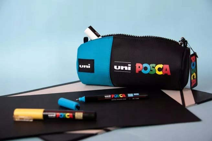 ΚΑΣΕΤΙΝΑ POSCA ΜΑΥΡΗ- ΜΠΛΕ ΚΑΣΕΤΙΝΑ POSCA ΜΑΥΡΗ- ΜΠΛΕ