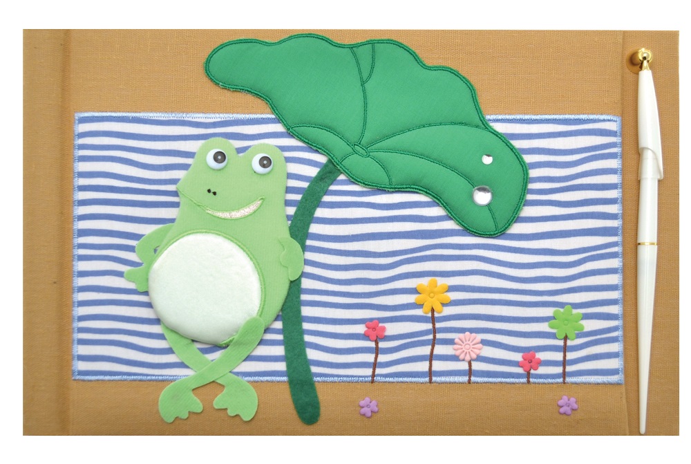 ΒΙΒΛΙΟ ΕΥΧΩΝ ΒΑΠΤΙΣΗΣ ΜΕ ΣΤΥΛΟ "ΒΑΤΡΑΧΑΚΙ" 19Χ25 20Φ