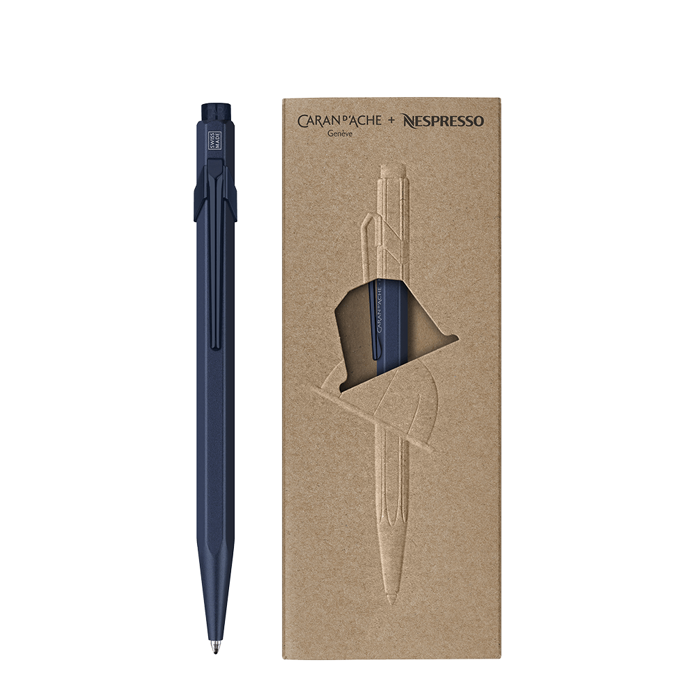 CARAN D'ACHE x NESPRESSO ΣΤΥΛΟ 849 BALLPOINT MEDIUM ΜΕΤΑΛΛΙΚΟ ΜΠΛΕ ΜΕ ΜΑΥΡΟ ΜΕΛΑΝΙ ΣΕ ?