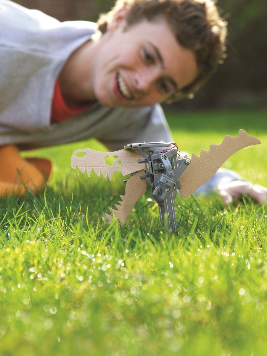 ΚΑΤΑΣΚΕΥΗ ΗΛΙΑΚΟ ΡΟΜΠΟΤ