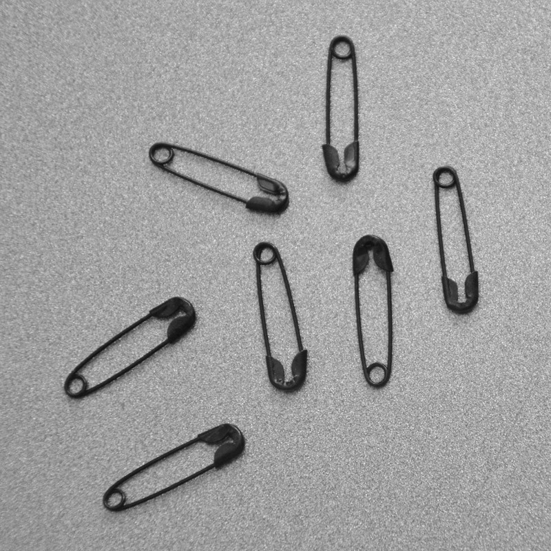 ΠΑΡΑΜΑΝΕΣ ΜΑΥΡΕΣ  65τεμ. 28mm